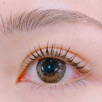 《お顔の印象の80%は眉毛で決まる!!》見つける自分の黄金比☆美眉スタイリングのご紹介