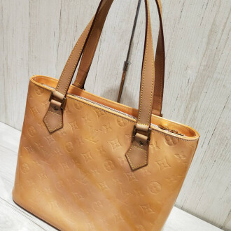 ルイヴィトン モノグラム ヴェルニ ヒューストン お買取りしました♪