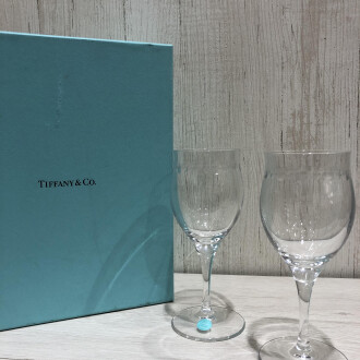 「ティファニー・ペアワイングラス」をお買取りいたしました♪