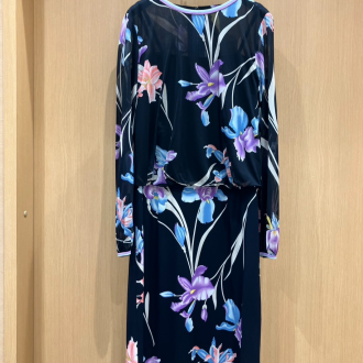 🌸レオナール フラワー柄ワンピースをお買取り致しました！