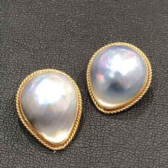 先日、「マベパールのイヤリング」をお買取りいたしました♪